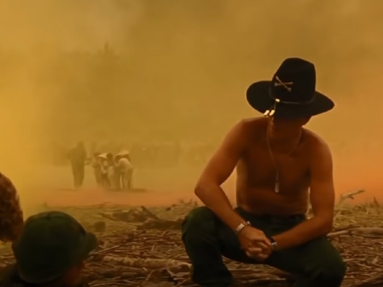 Screenshot of Carrie-Anne Moss looking upset - from The Matrix (1999)