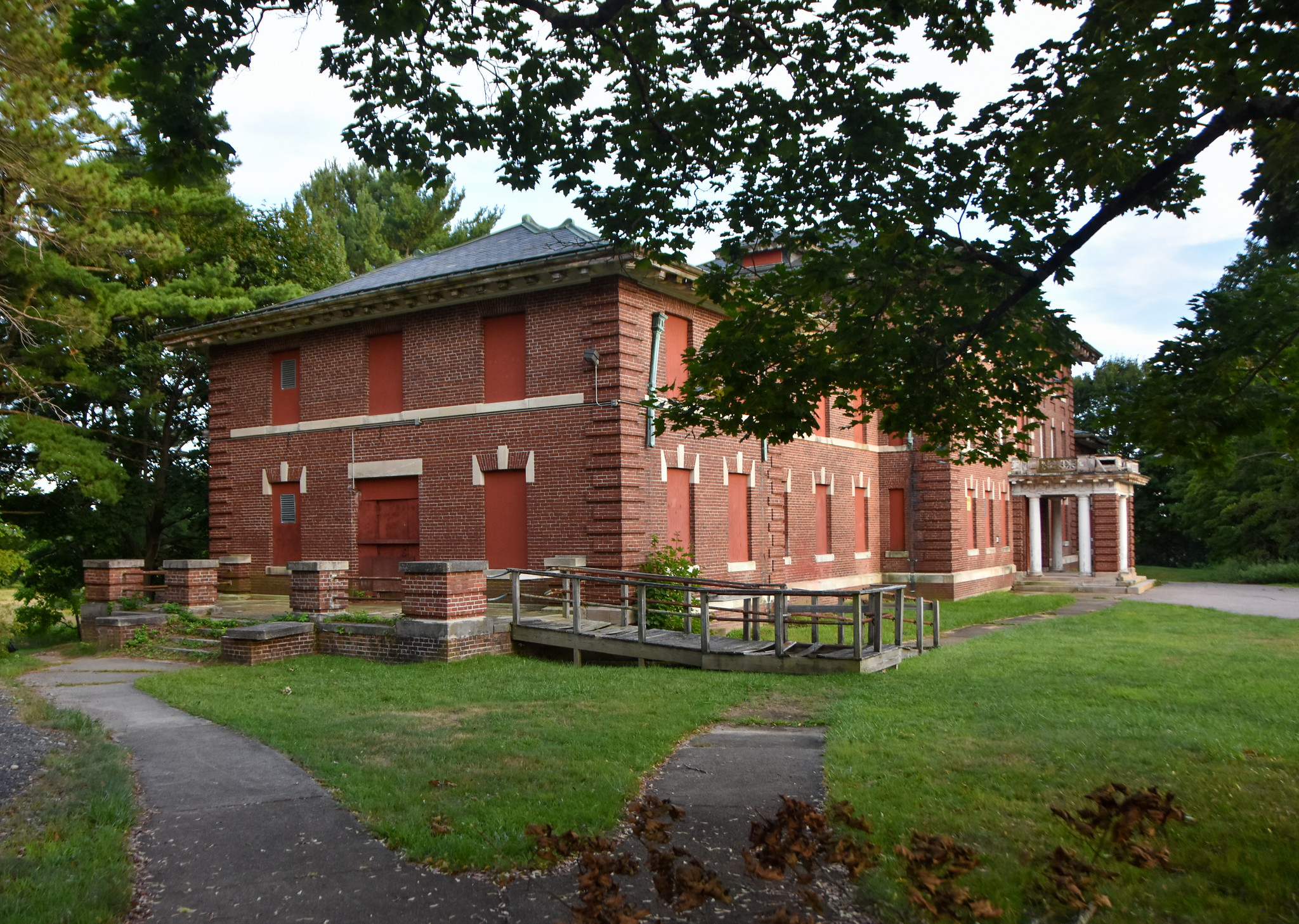 Medfield State Hospital - 2020