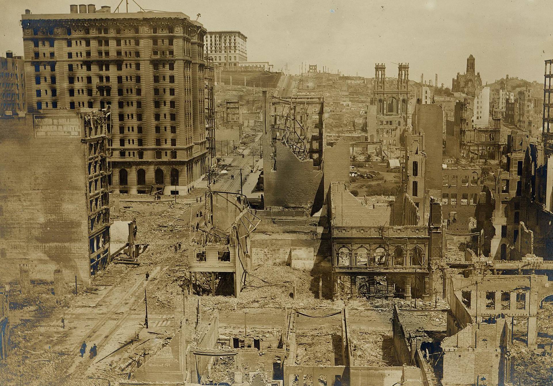 The San Francisco Earthquake and Fire of 1906