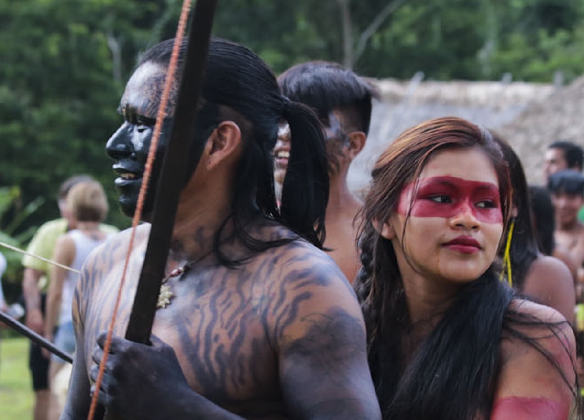 Taino people (man and woman).
