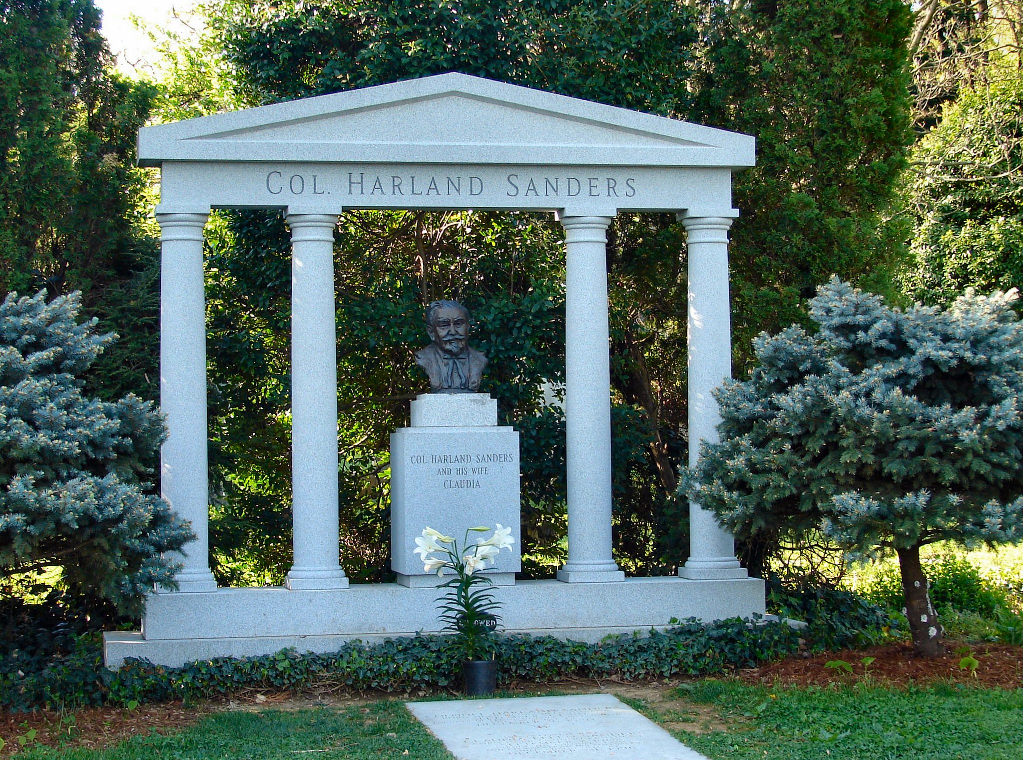 Grave of Col. Harland Sanders, founder of Kentucky Fried Chicken - 2009