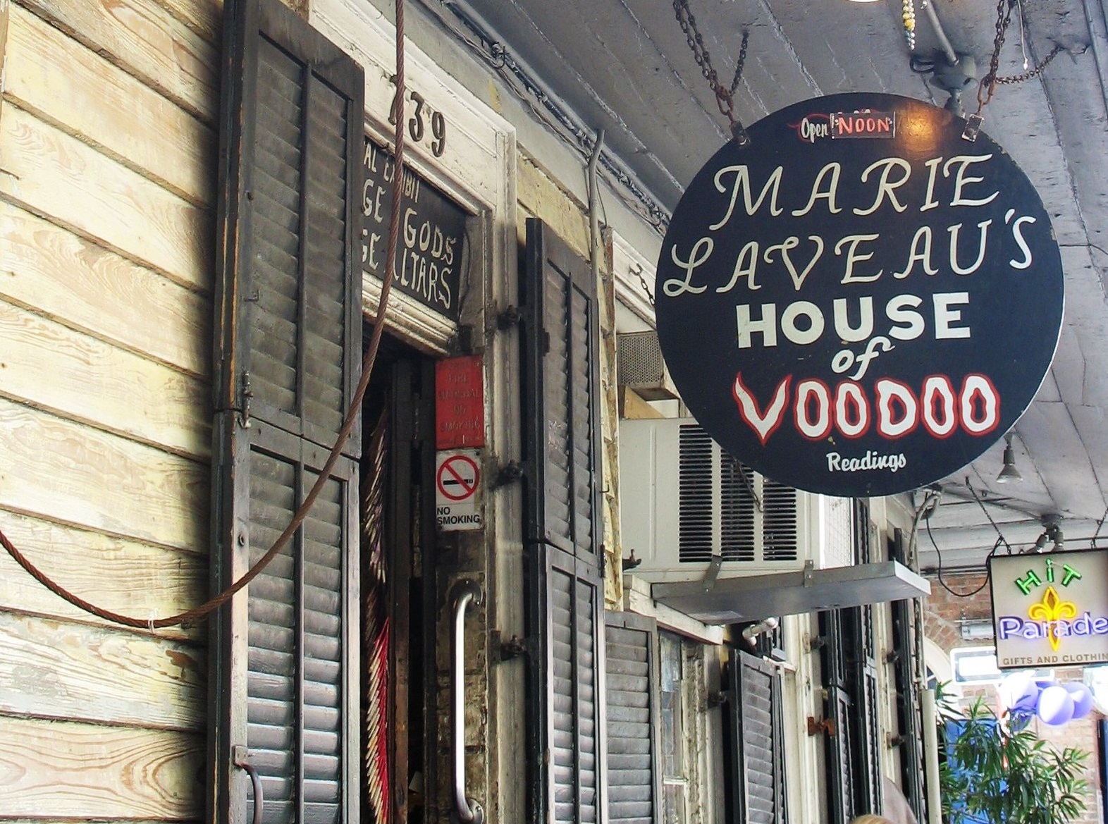 Marie Laveau's House of Voodoo in New Orleans - 2006