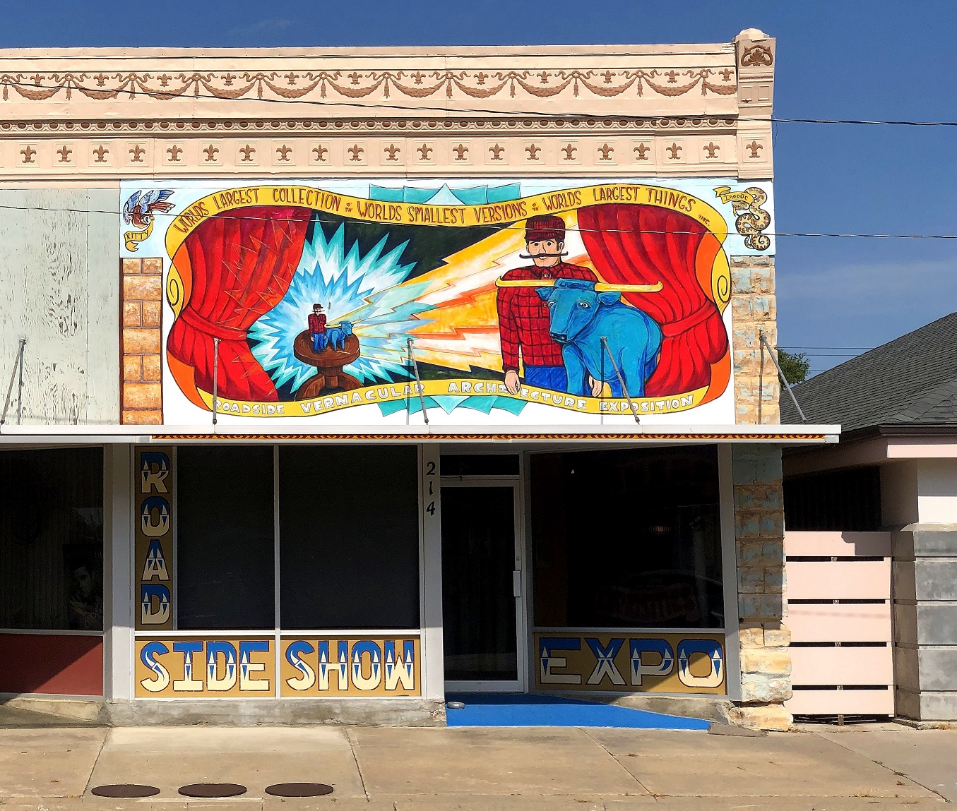 The World's Largest Collection Of The World's Smallest Versions Of The World's Largest Things, Kansas - 2019