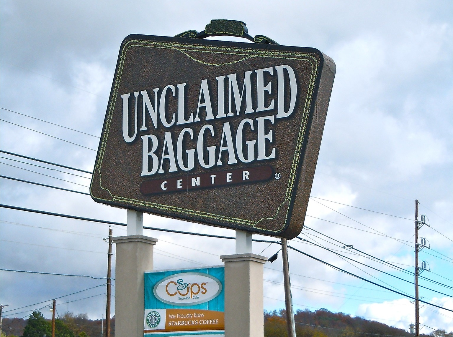 Unclaimed Baggage Center, Alabama - 2010