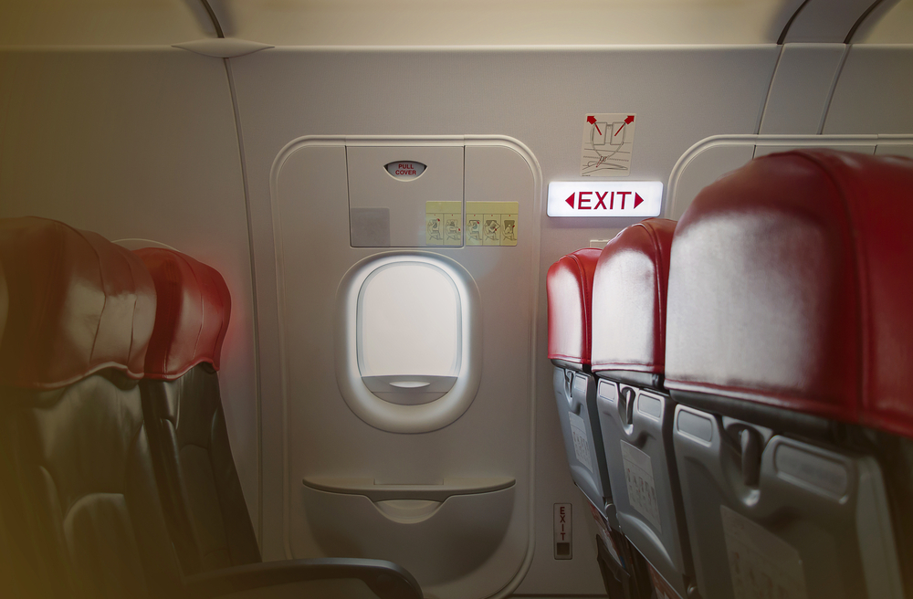 Exit sign of emergency door