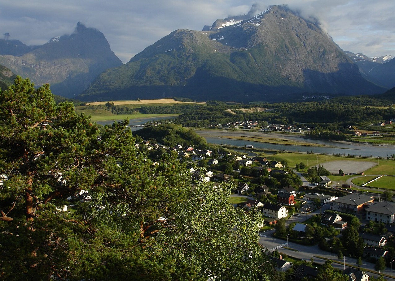 Sight of Trollveggen - 2005