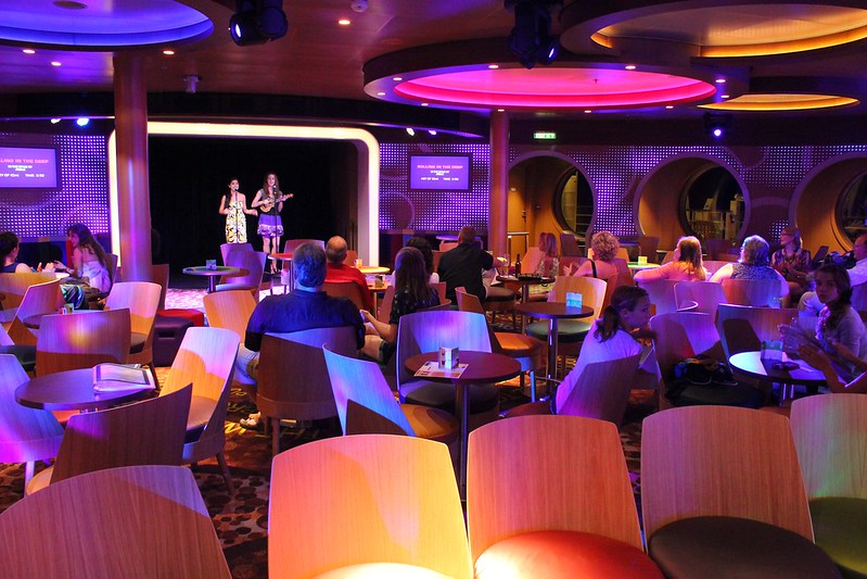 People at the D-Lounge on the Disney Fantasy Ship