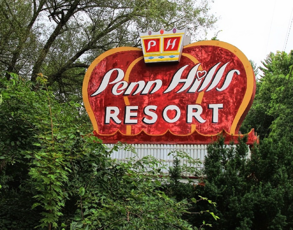 Abandoned Penn Hills Resort - 2014