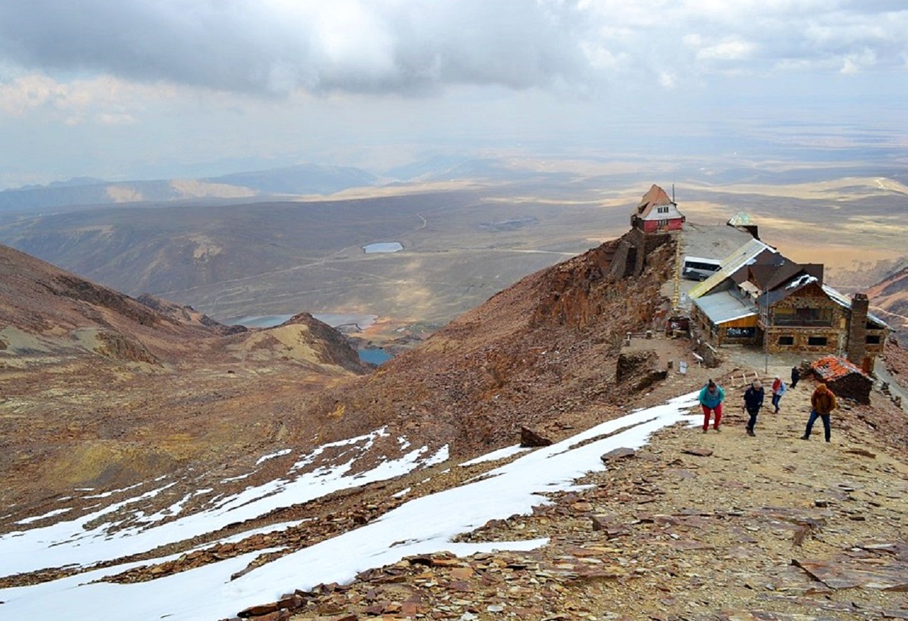 Chacaltaya (Bolivia) used to be the world's highest ski resort - 2015