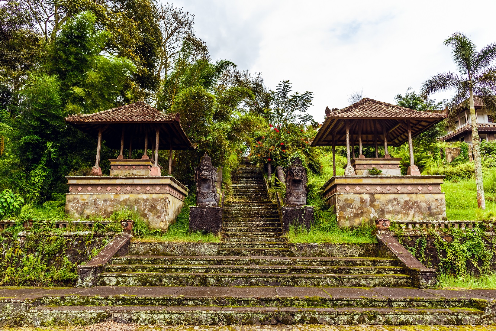 Indonesia, Bali island: Old thrown P. I. Bedugul Taman Rekreasi Hotel & Resort