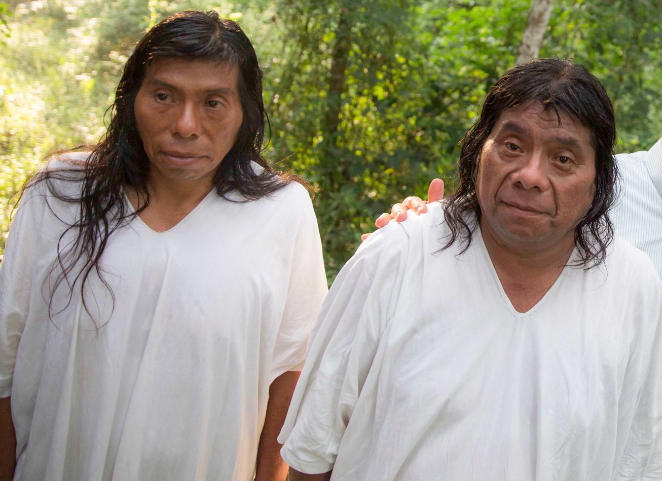 Portrait Photo of two Lacandon People of the Mexican state of Chiapas