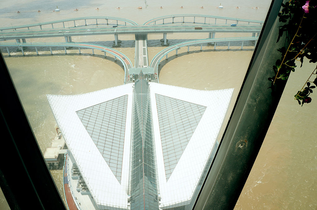 China, Shanghai: Longest bridge in the world