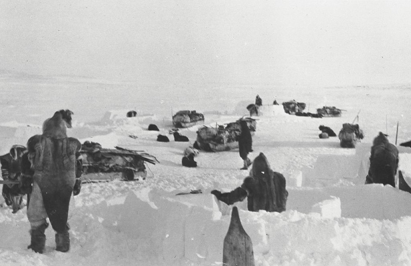 Copper Inuit Building Snowhouse Village