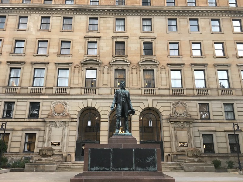 Front View of Drury Plaza Hotel Cleveland Downtown
