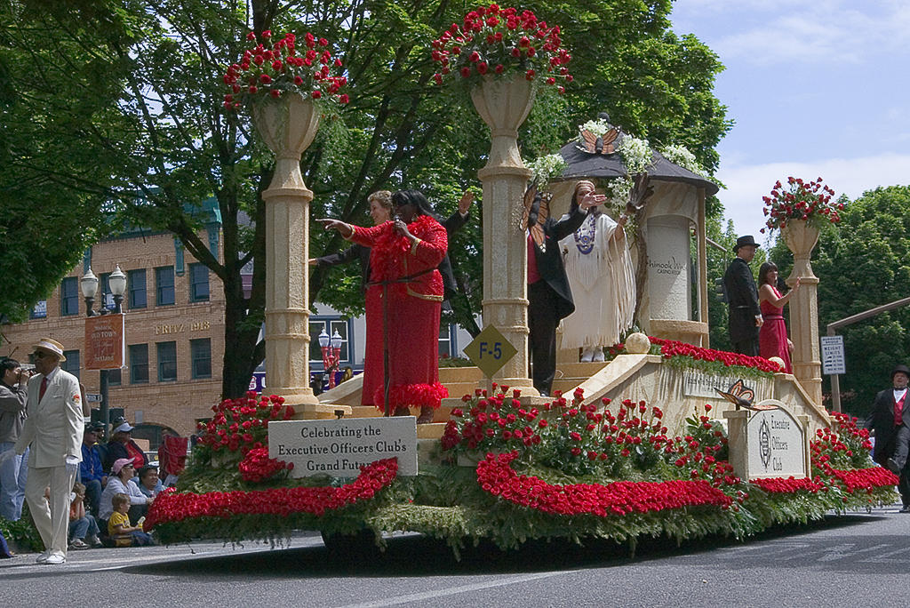 Portland Rose Festival, Grand Floral Parade - 2006