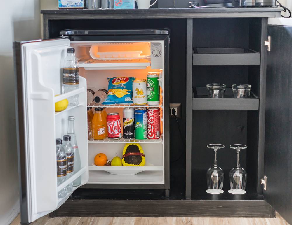 hotel mini bar
