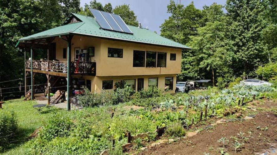 Earthaven Ecovillage