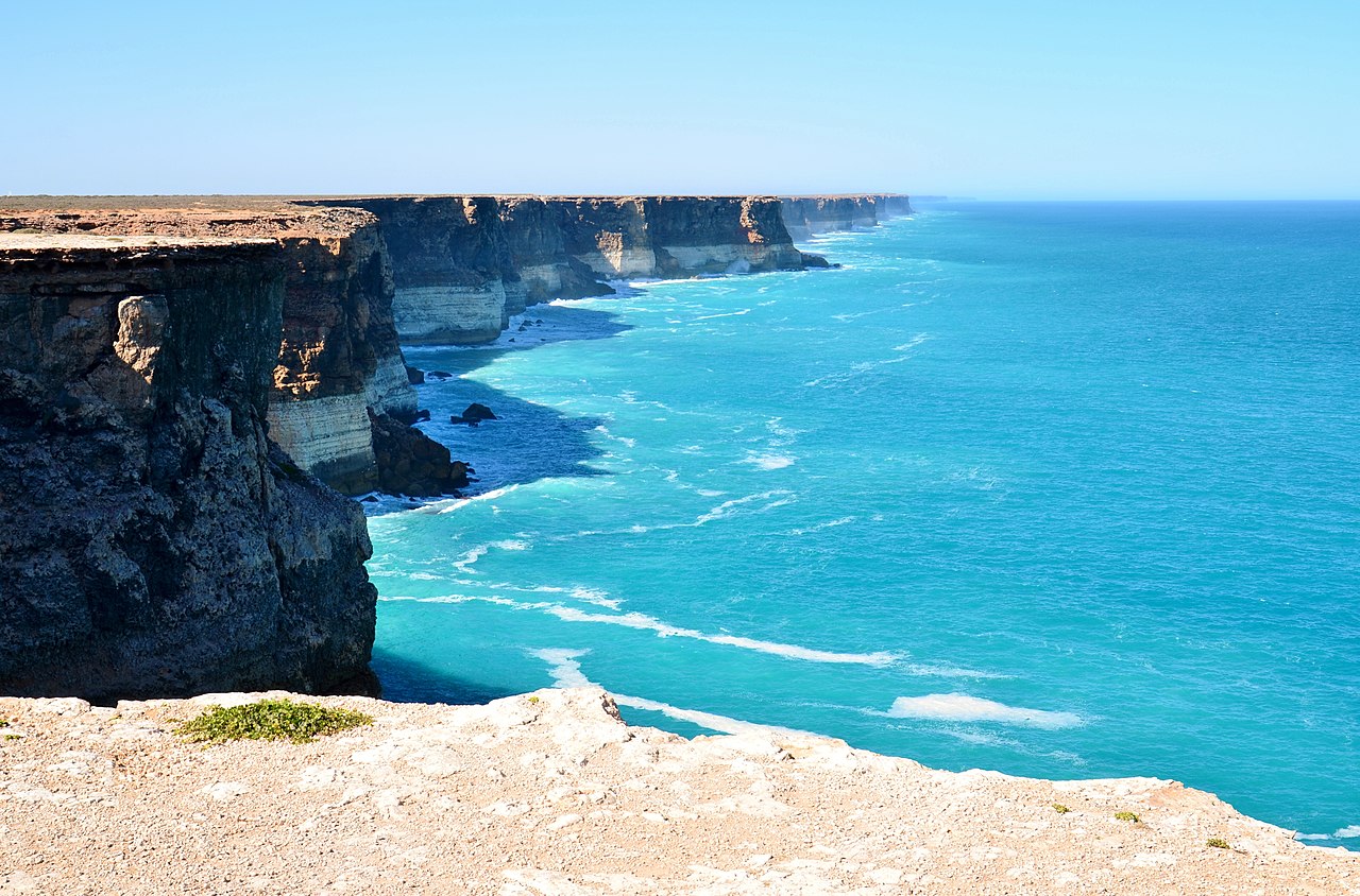 Bunda Cliffs