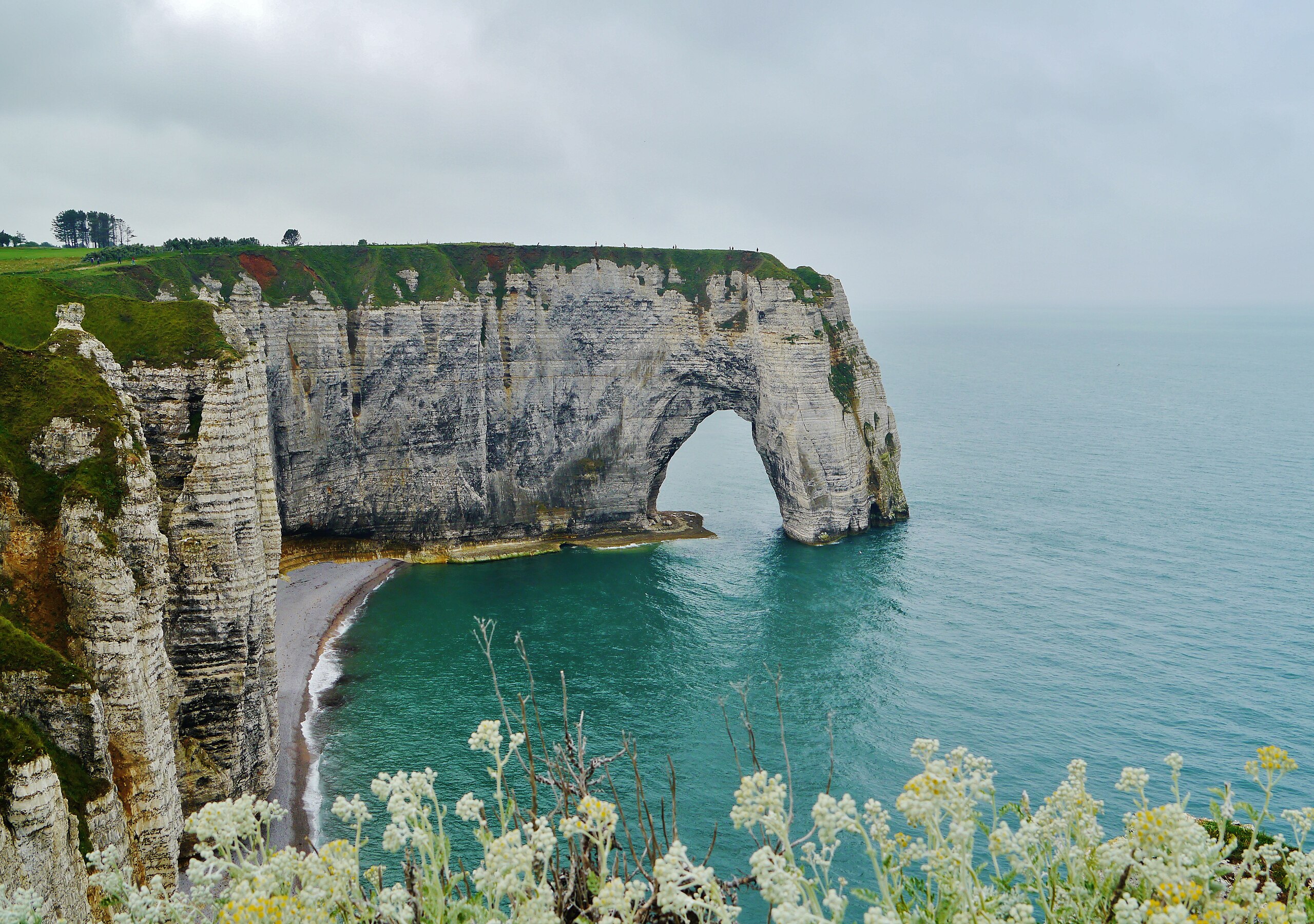 étretat beach normandy