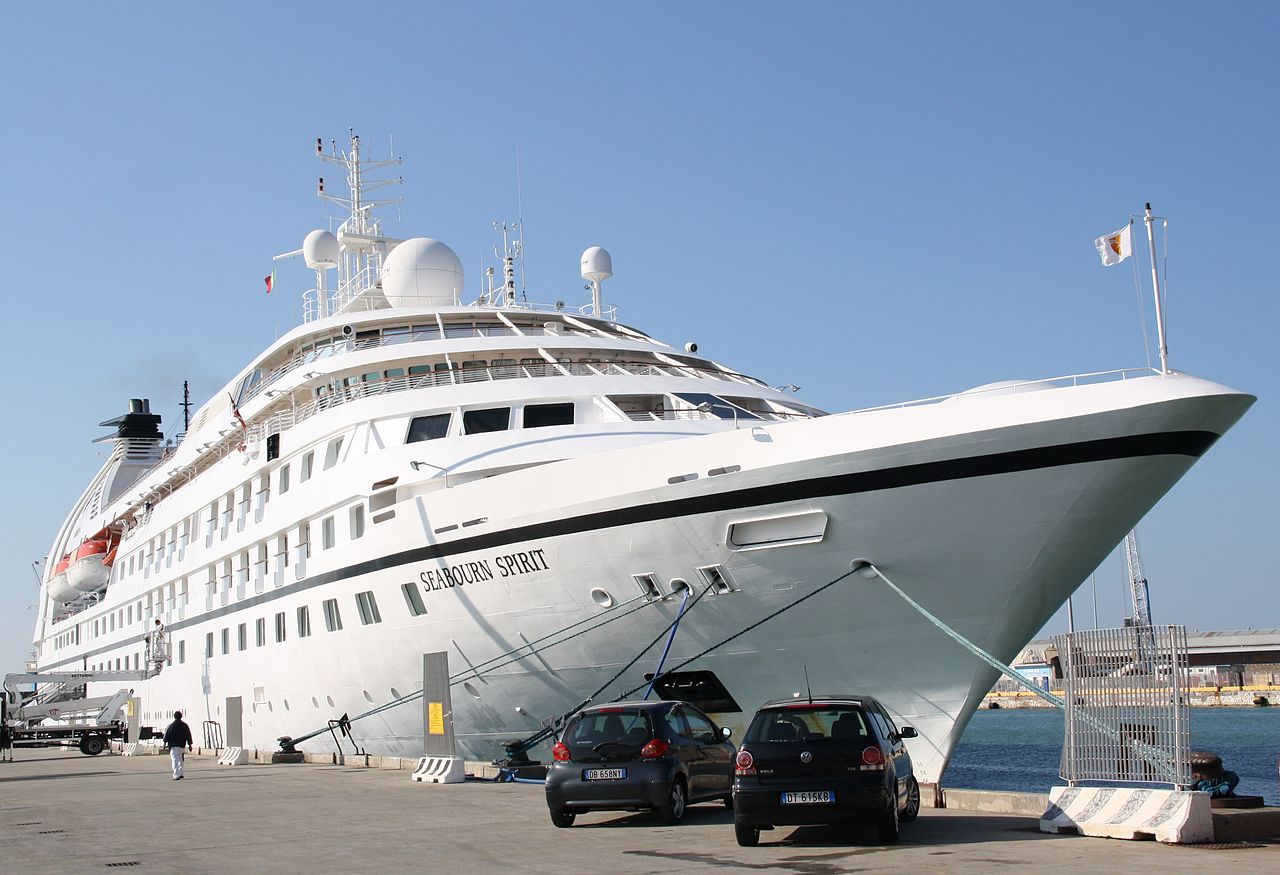 Seabourn Spirit on dock - 2014