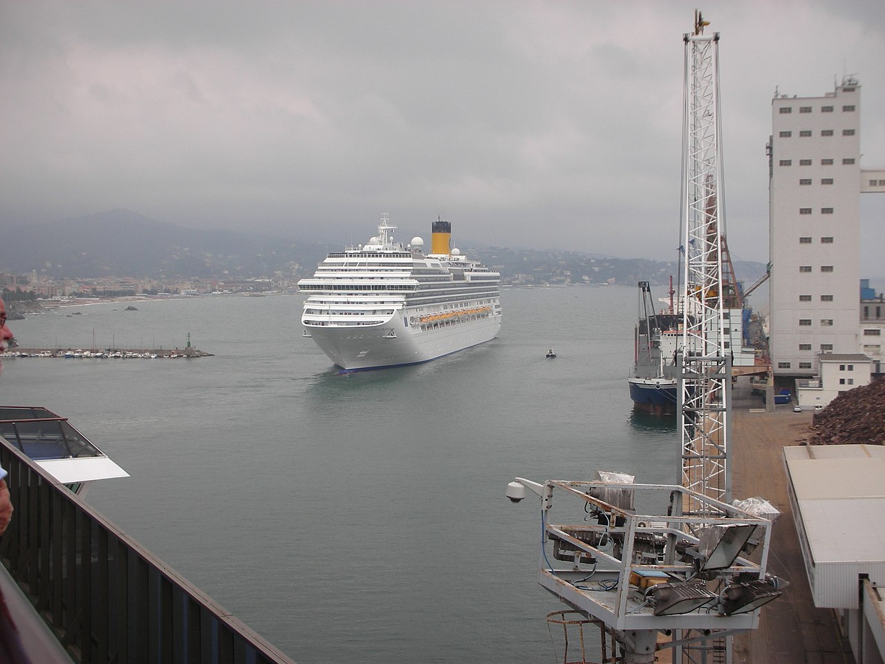Costa Concordia near shore - 2007