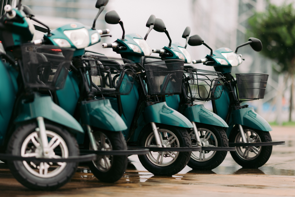 blue moped scooters for sale or rent