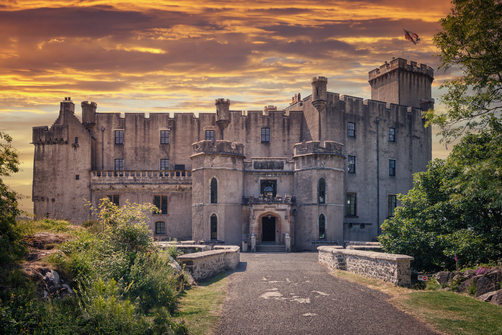 Front entrance of Dunvegan Castle