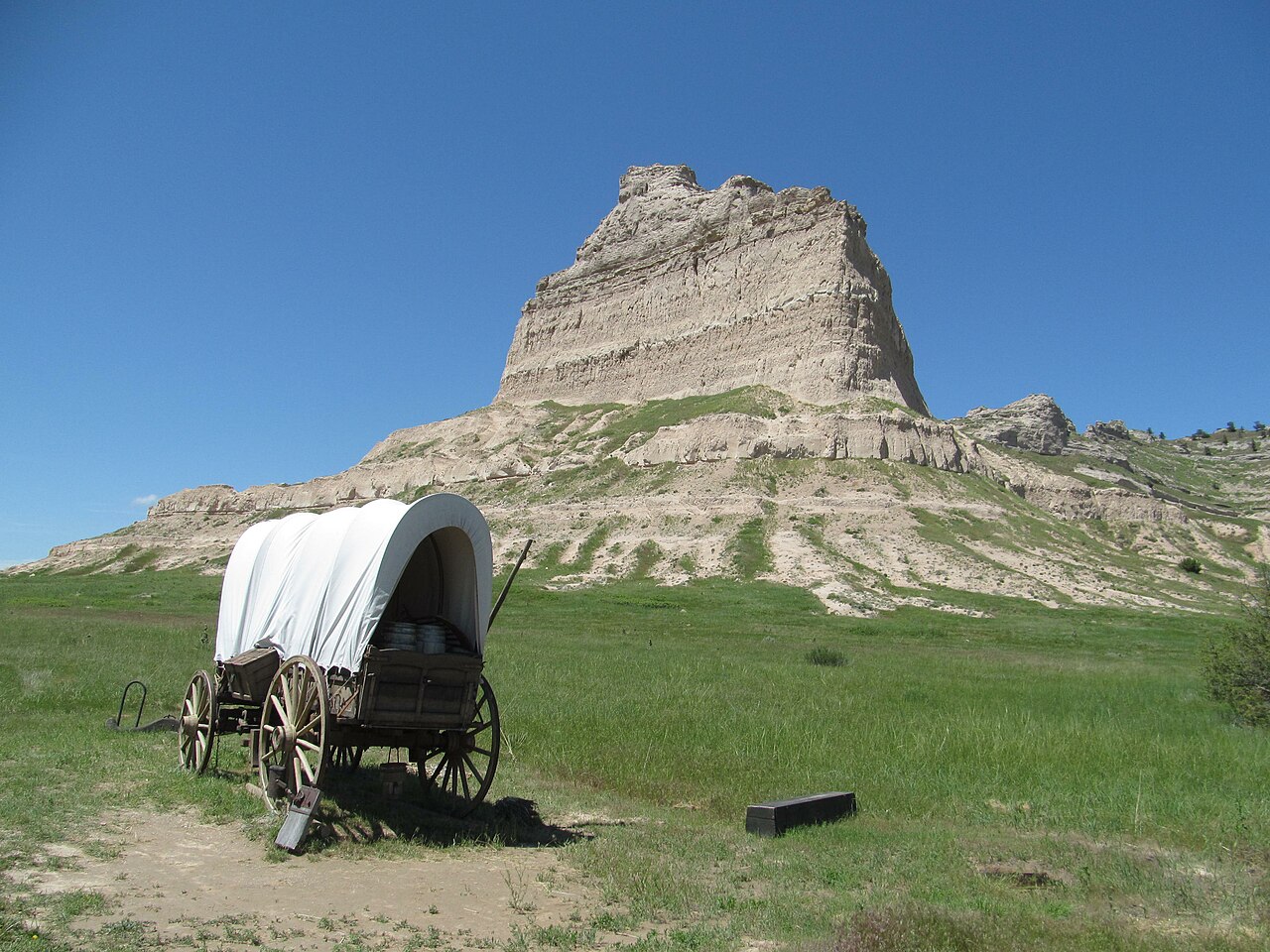 Nebraska: Scotts Bluff National Monument