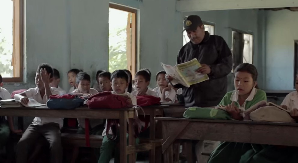 Toto people. Kids of toto people at school