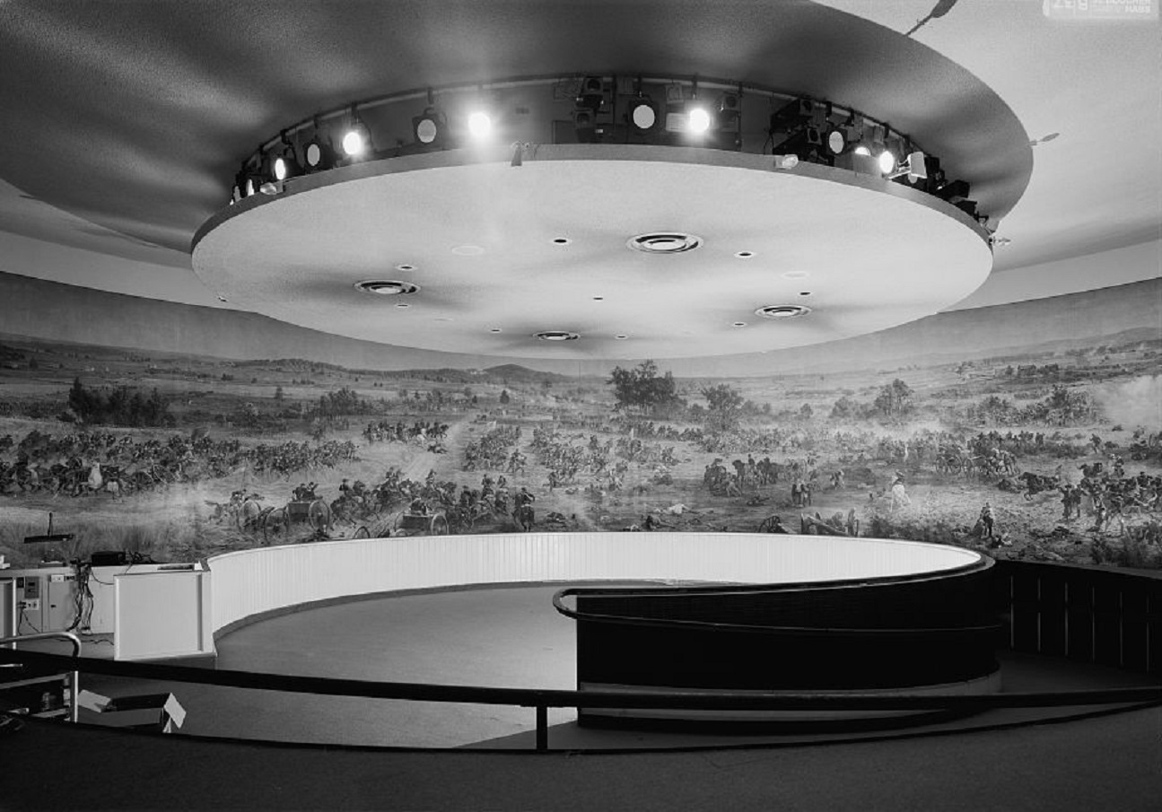 Interior view of Richard Neutra's Cyclorama Building - 2004
