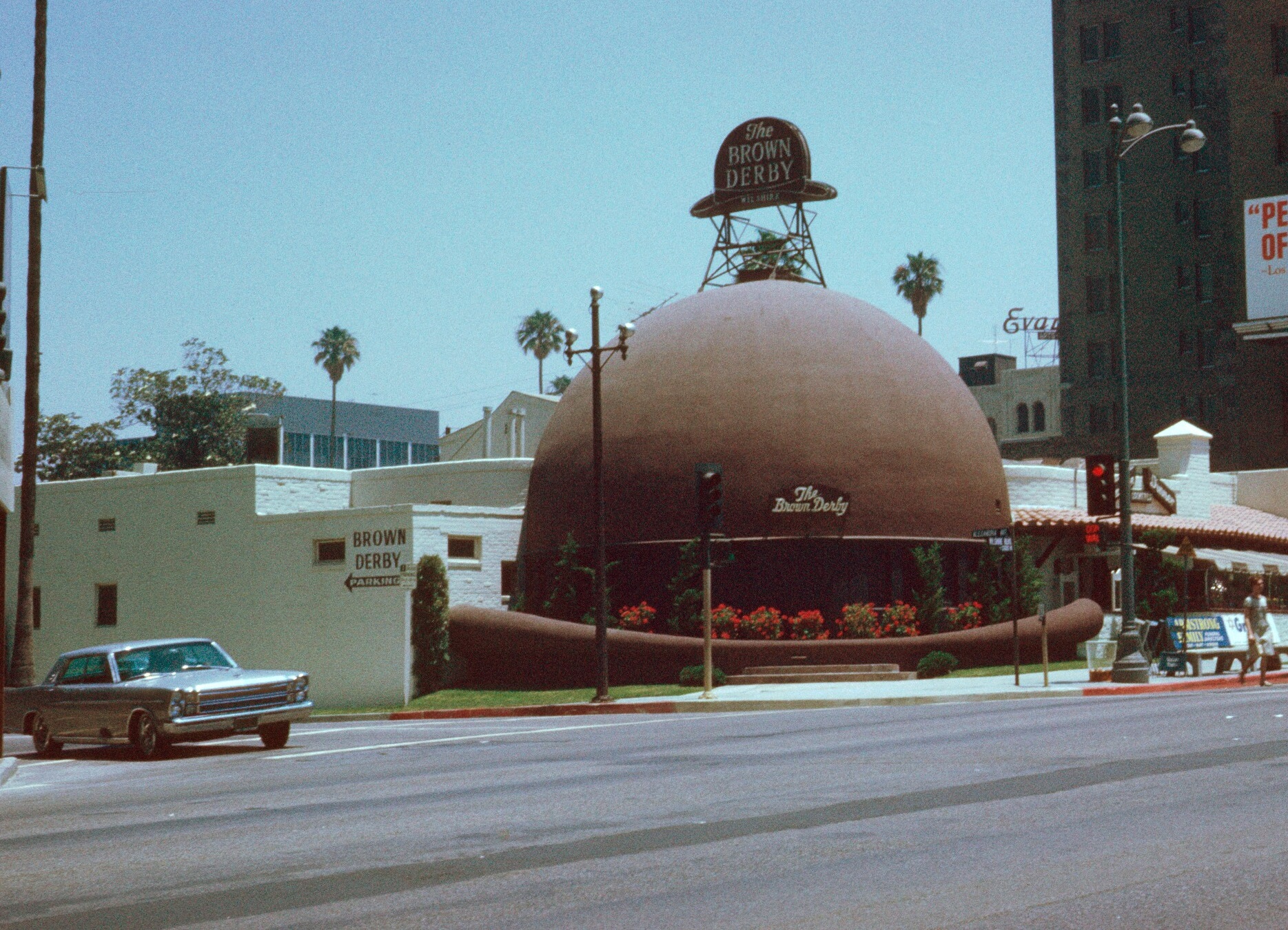 Brown Derby Restaurant, Los Angeles - 1967