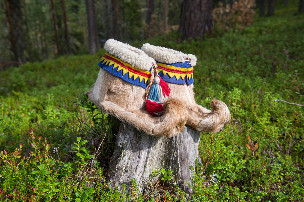 traditional sami clothing