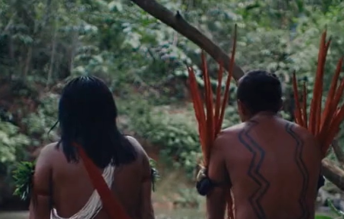 Photo of Yanomami man and woman sitting next to each other