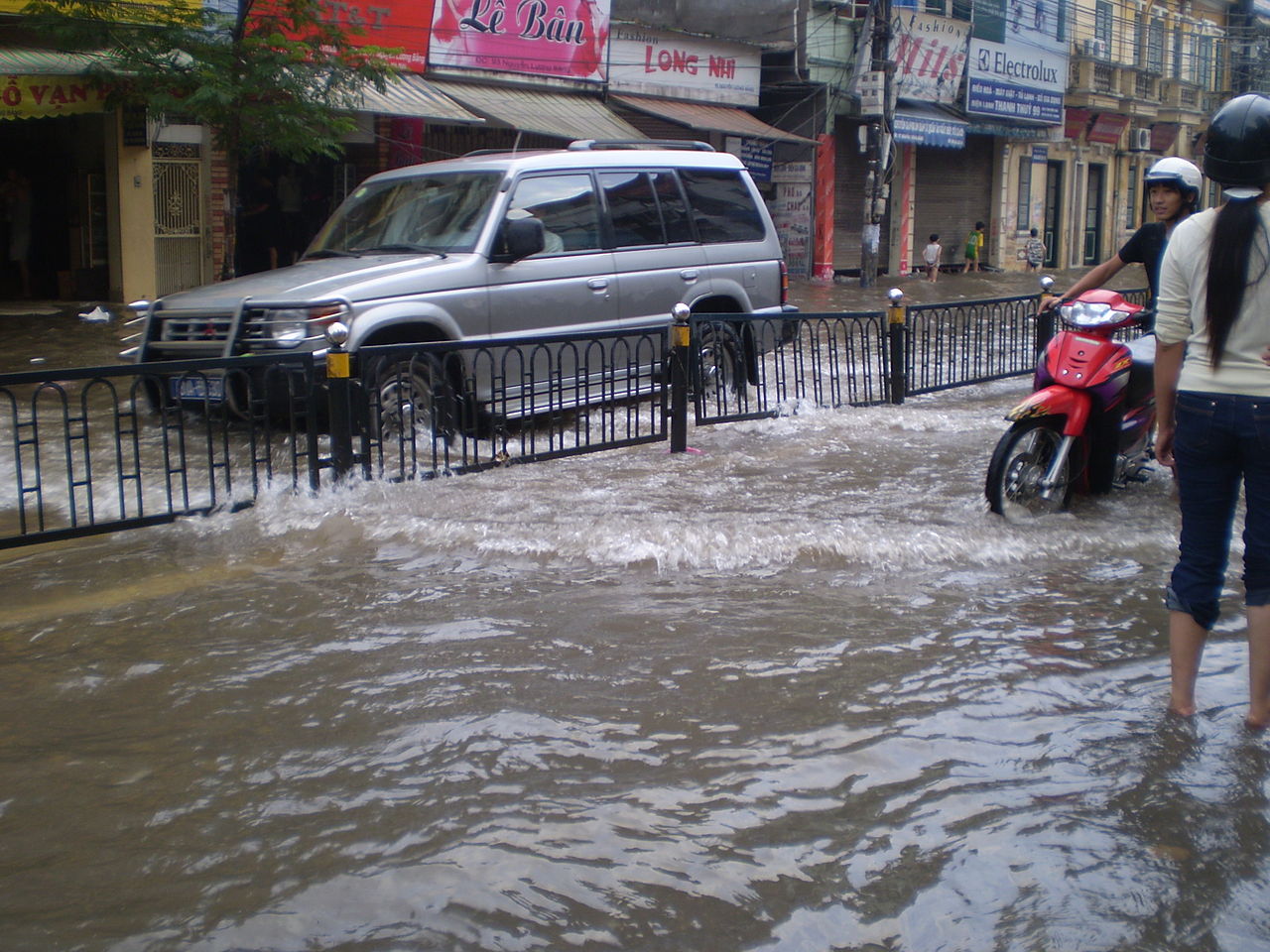 Hanoi Vietnam Floods 2008