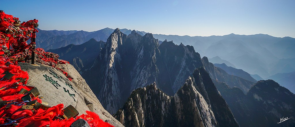 Huashan Mountain