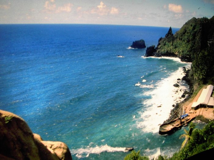 Landscape Photo of the coastline on the Pitcairn landing.