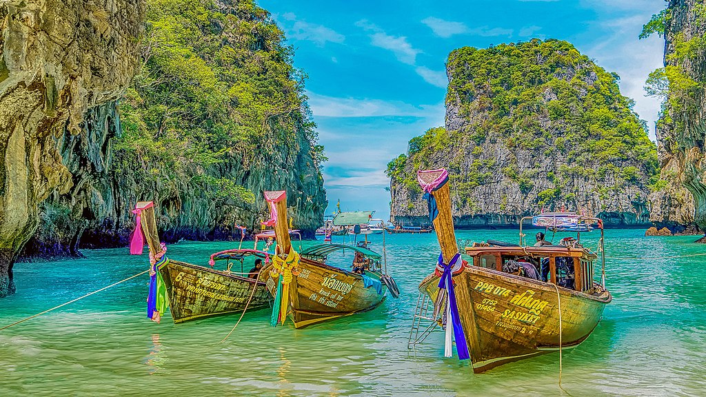 Landscape Photo of the Maya Bay in Thailand.