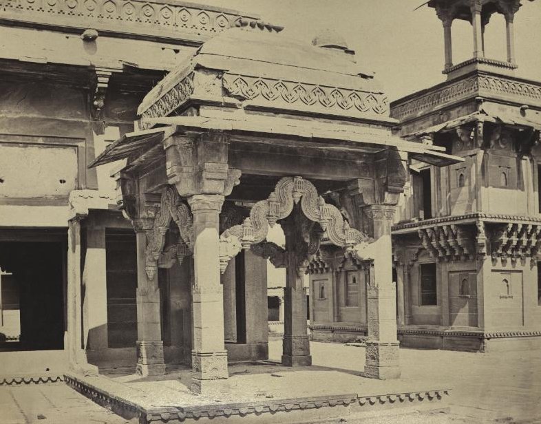 Small Structure At Palace In Agra India