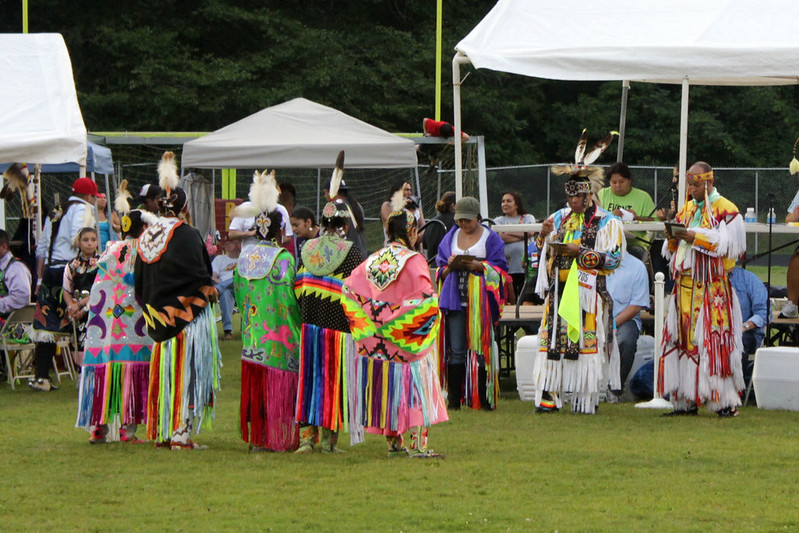 Judging the cherokee dancers Cherokee Pow Wow