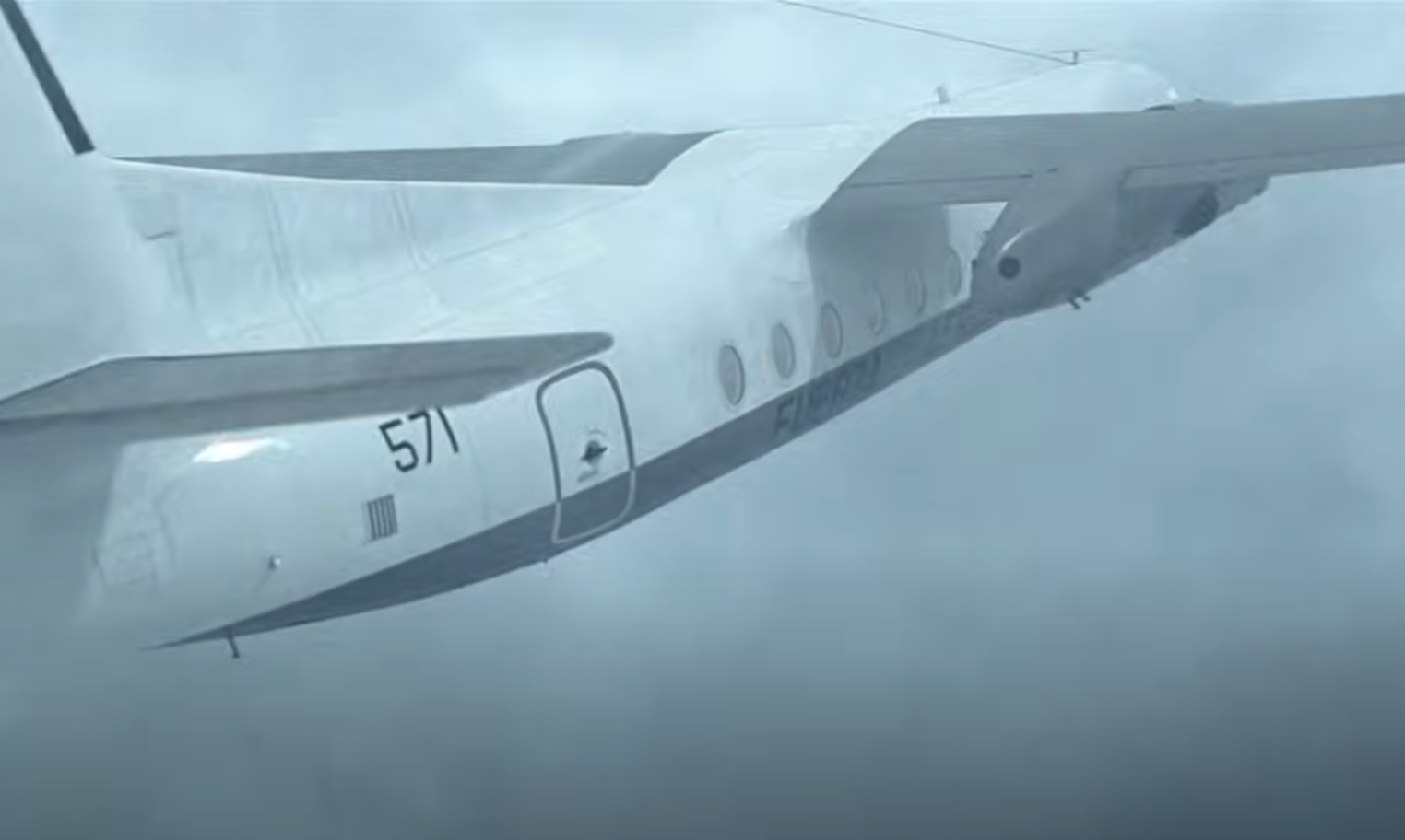 Screenshot of the plane in the air - from Society of the Snow (2023)