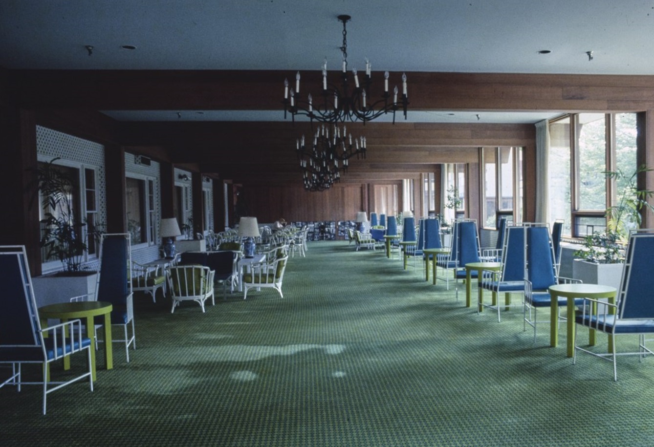 Catskills, Borscht Belt.( Grossinger's Lobby Corridor) - 1977
