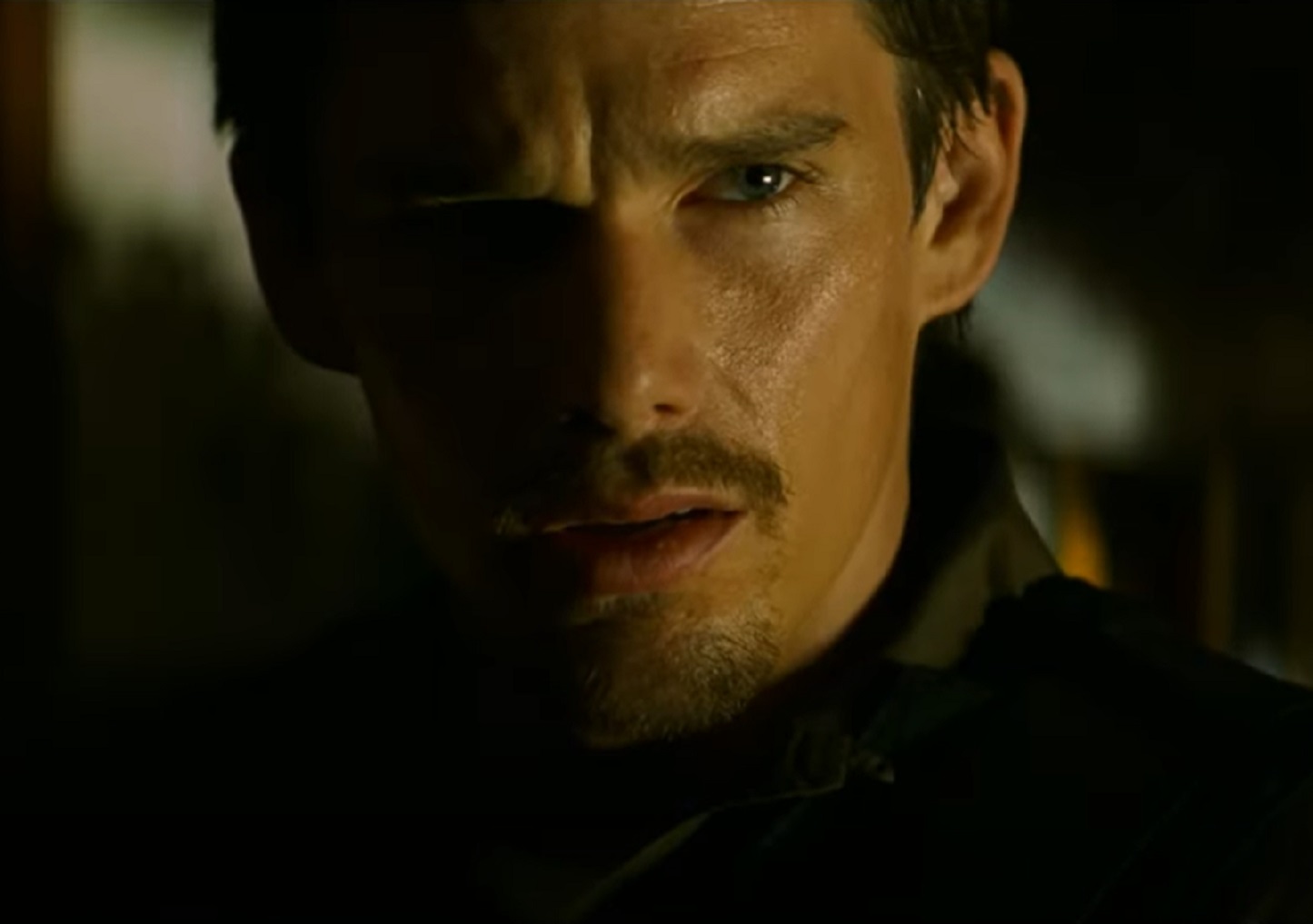 Screenshot of Ethan Hawke as Jake - from Training Day (2001)