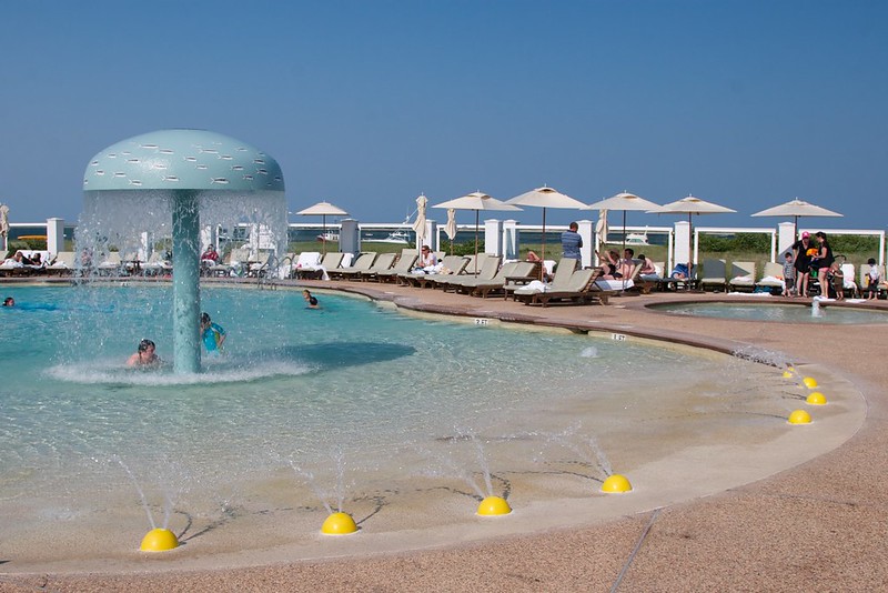 Chatham Bars Inn pool