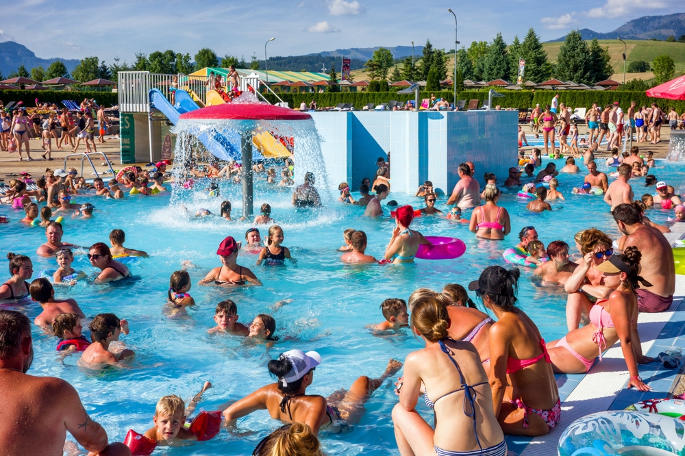 Crowded pool in waterpark