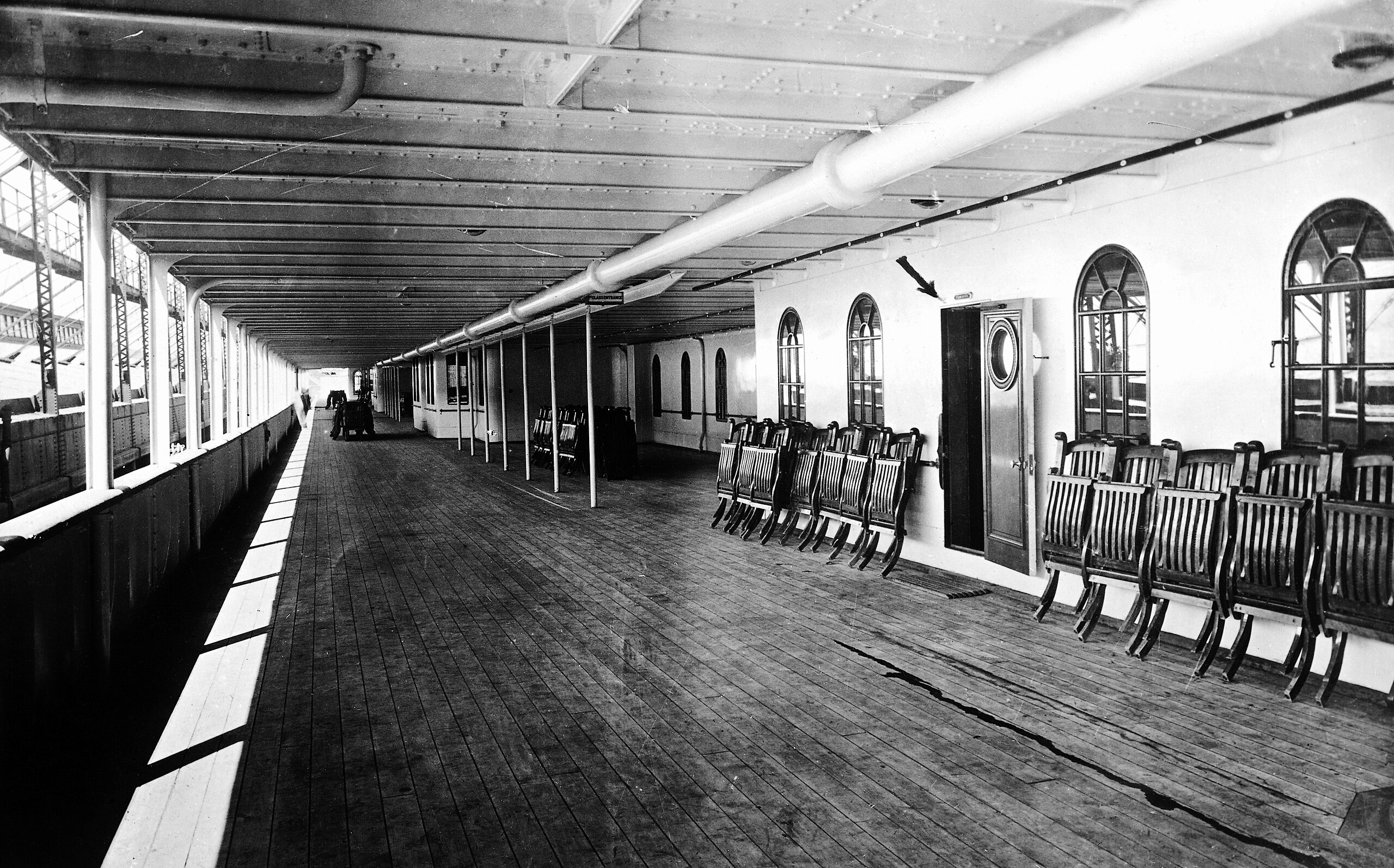Rms Olympic Promenade Deck