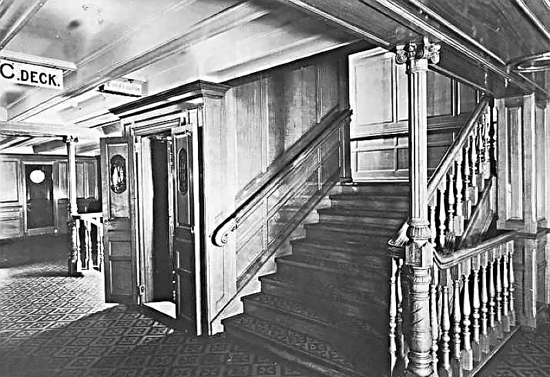 Olympic Second Class Lift