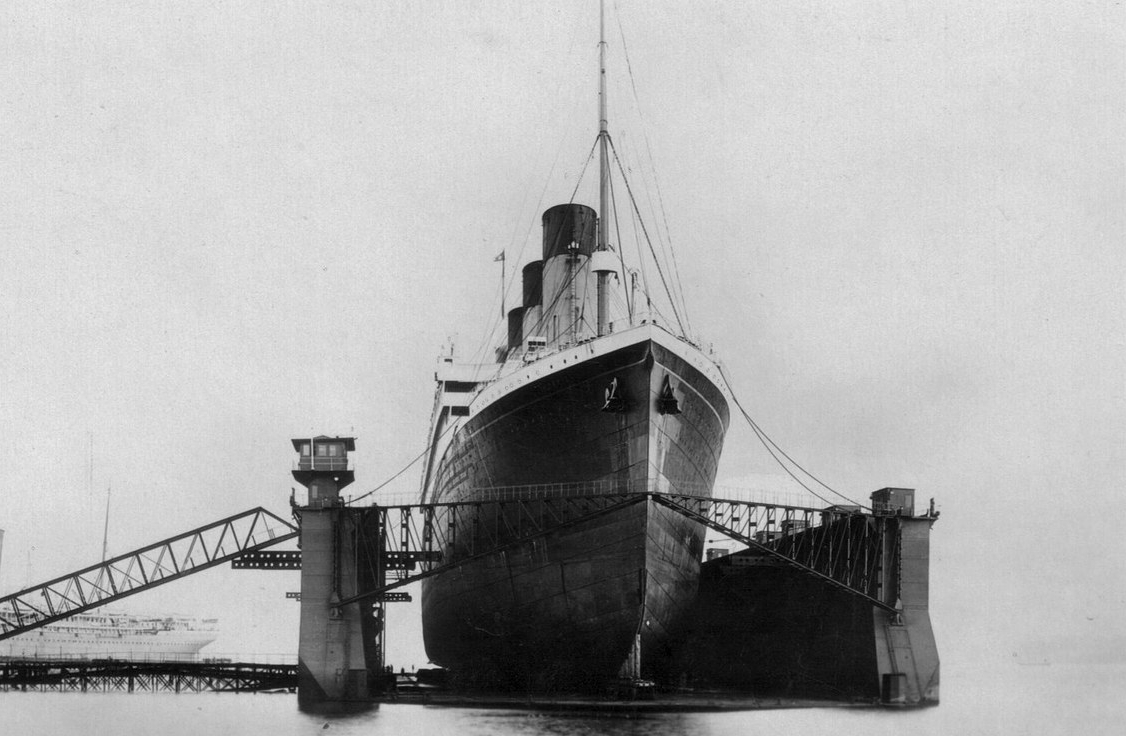 Rms Olympic In Southampton Floating Dock