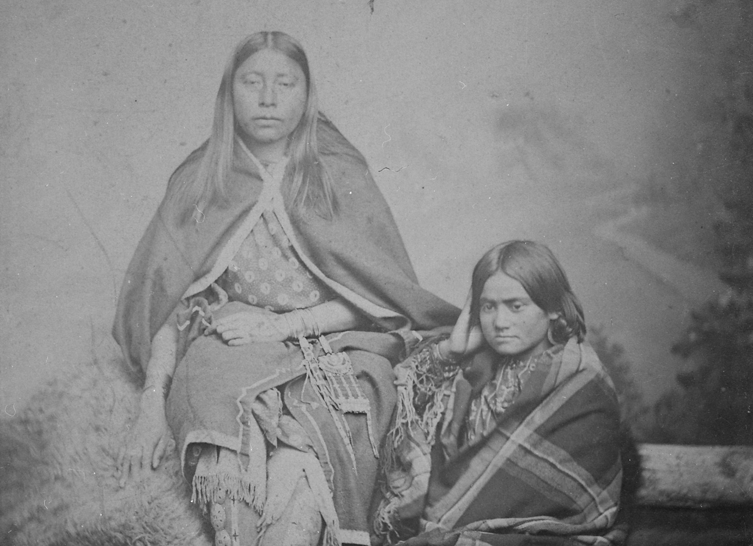 Asababy's daughters. Comanche girls - circa 1881