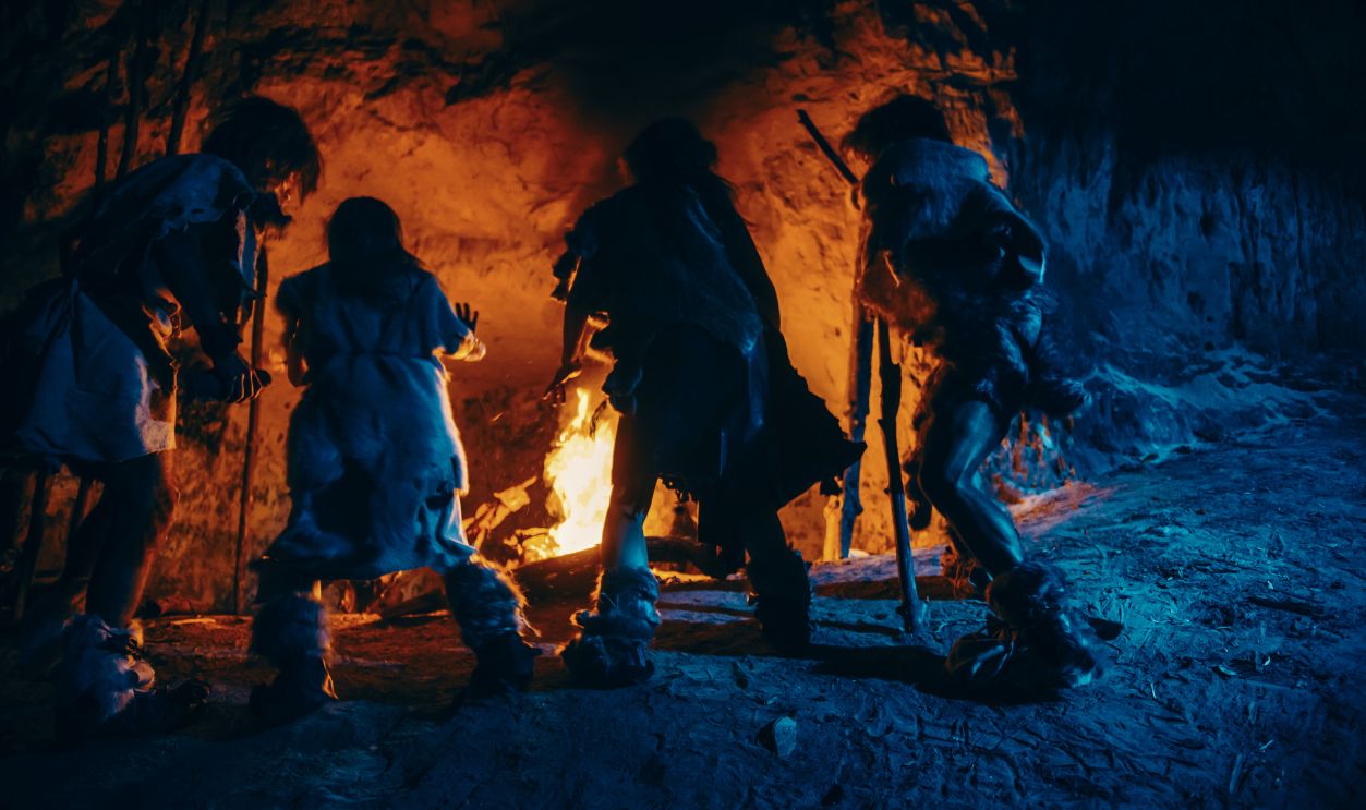 Neanderthal / Homo Sapiens Family