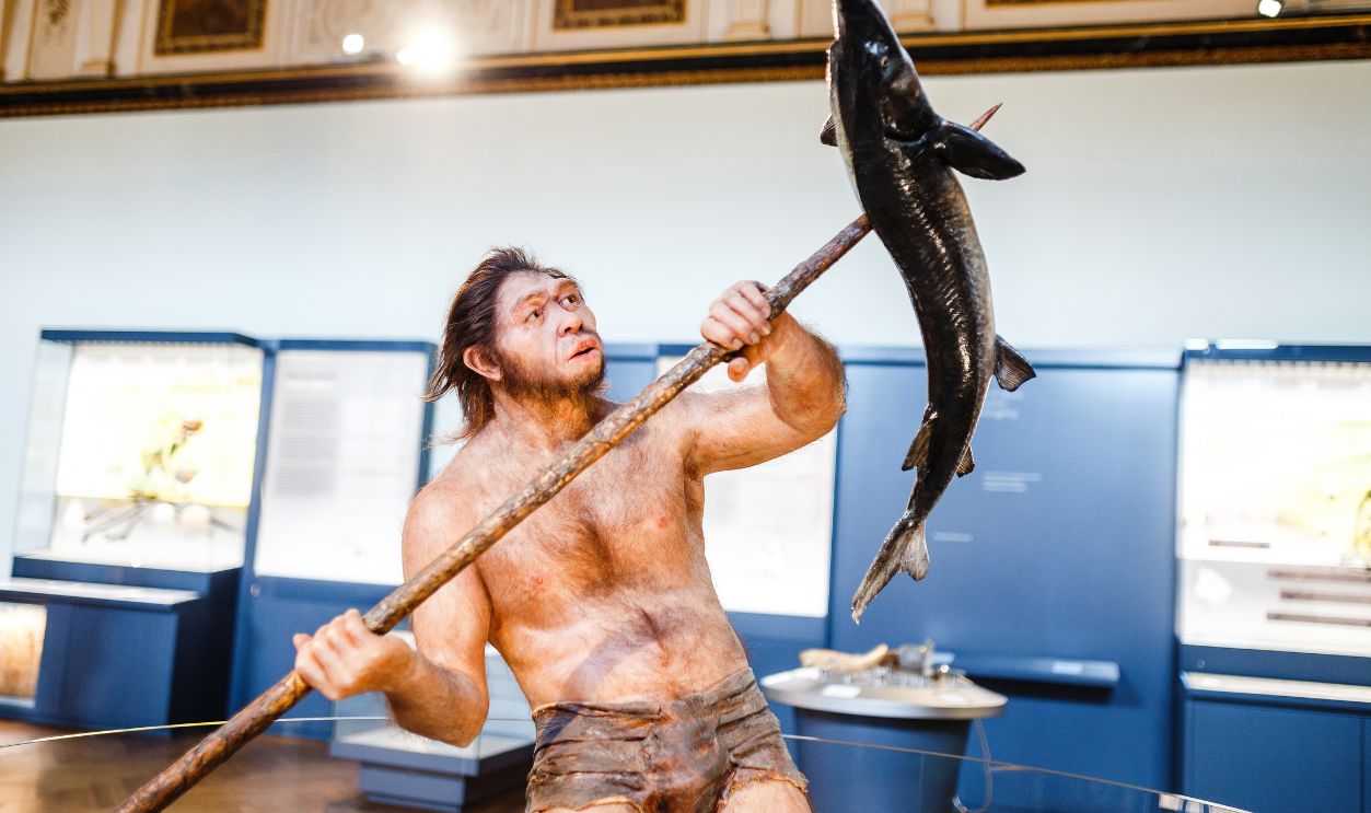 Neanderthals fish hunting